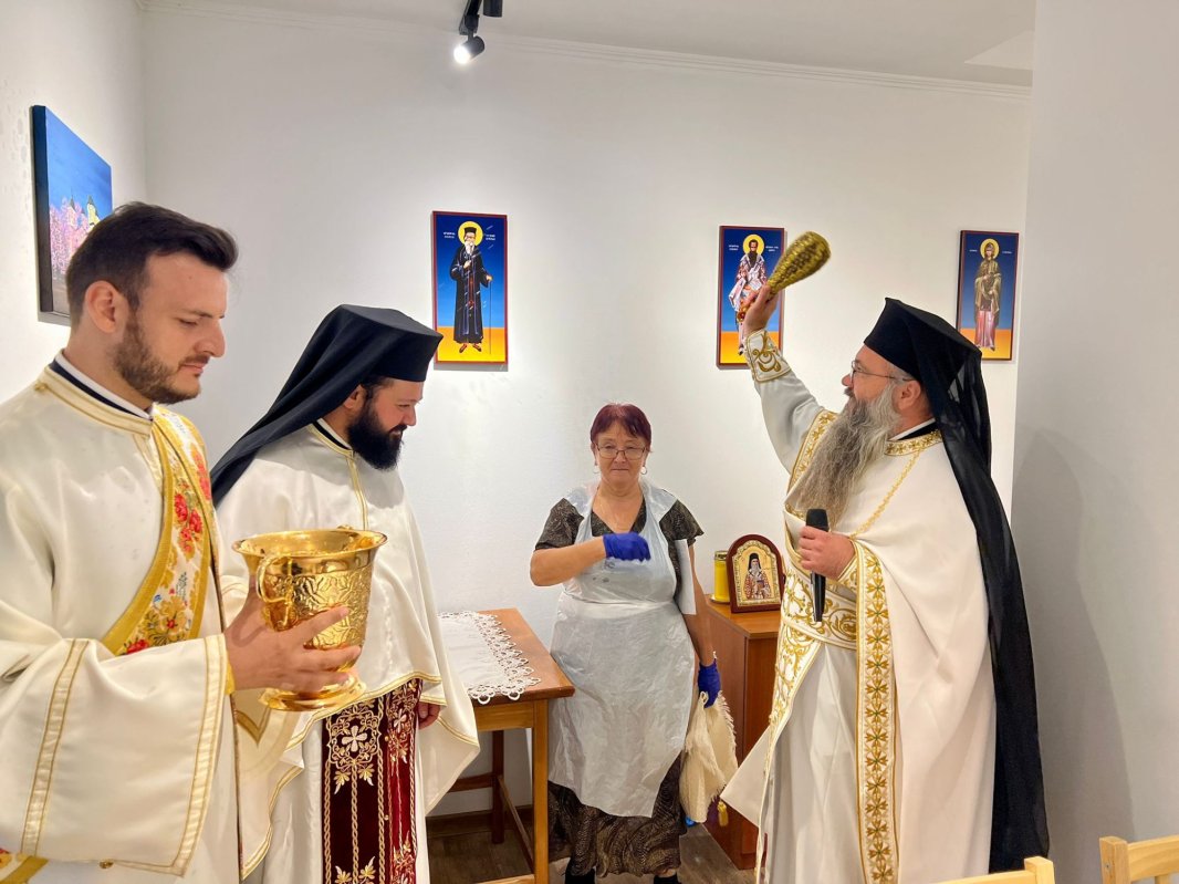 Moment de împlinire pentru obștea Schitului „Sfânta Ana”-Cota 1.400 306884