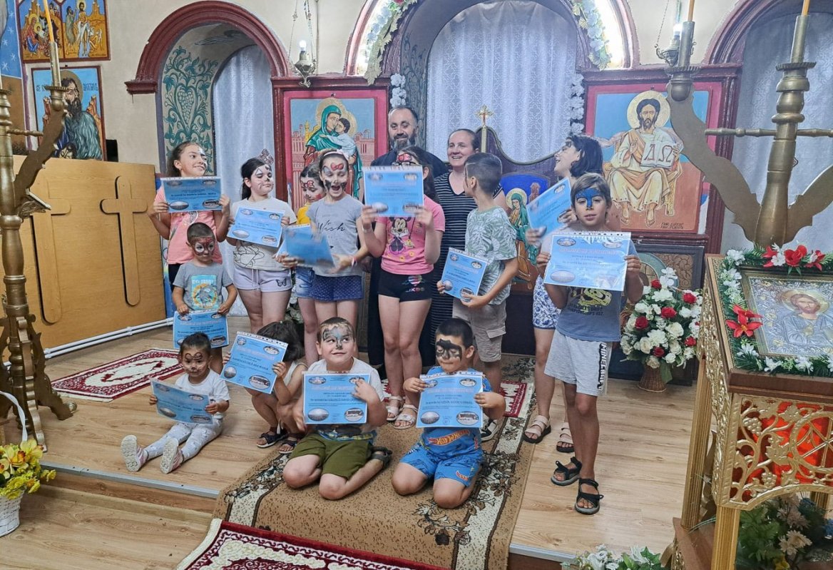 Școală de vară în Parohia Lelese din județul Hunedoara 307037