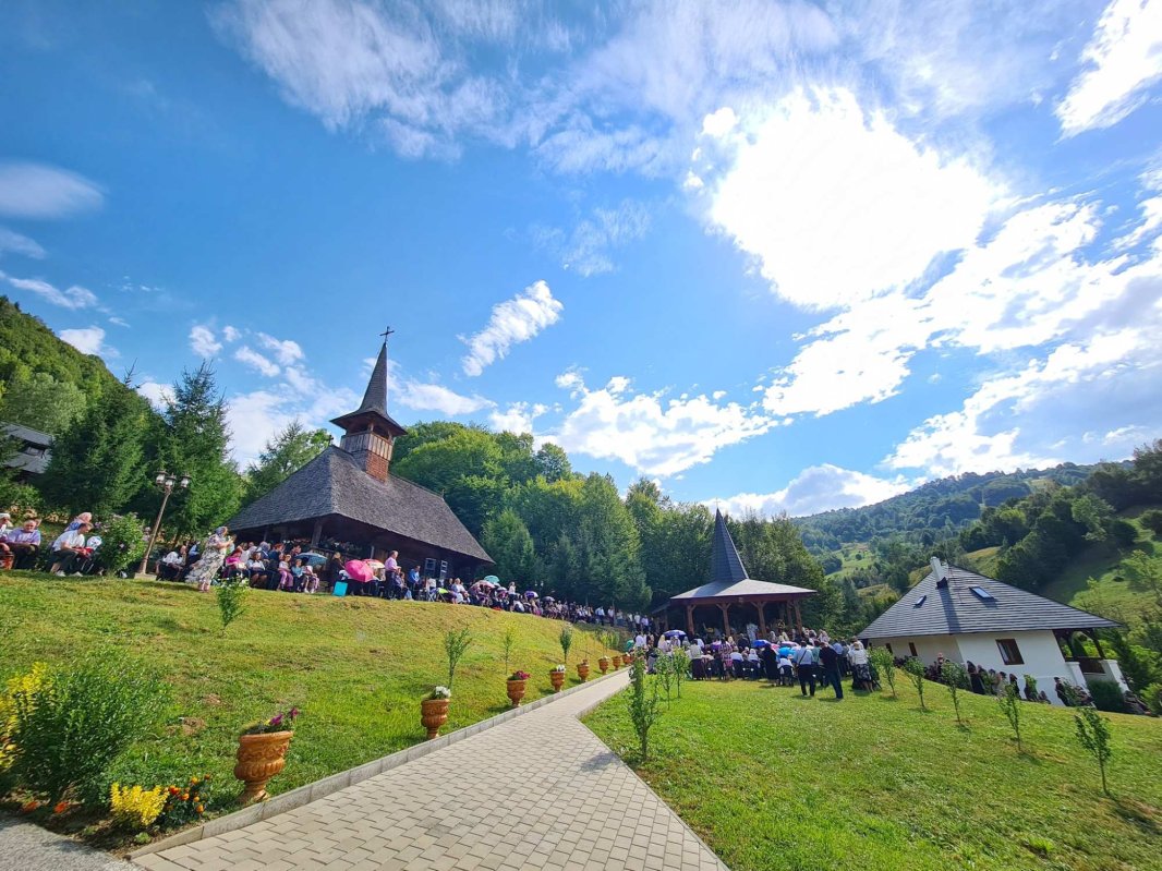 Mănăstirea Cormaia și-a sărbătorit ocrotitorul 307161