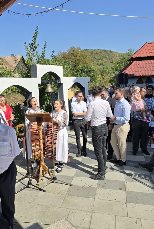 Binecuvântare arhierească în Parohia Câțcău, judeţul Cluj 307370