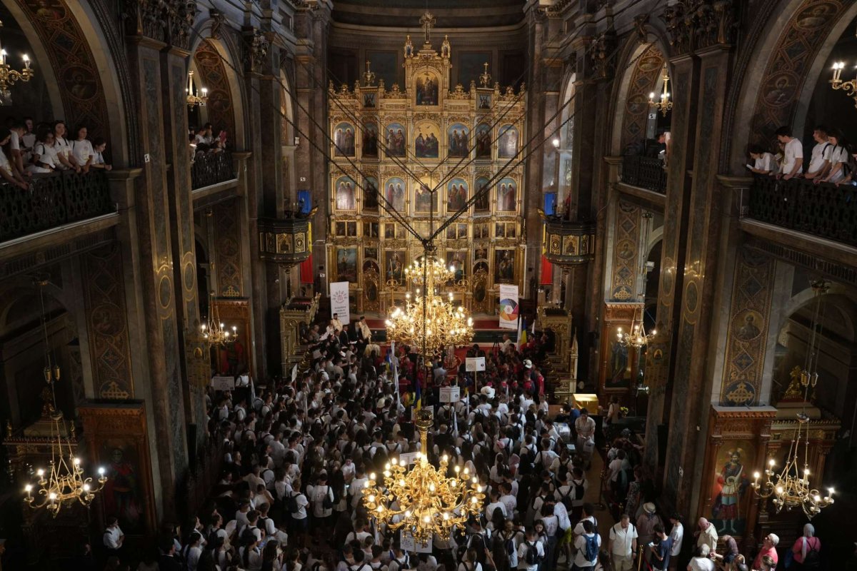 1.500 de tineri uniți în credință la Iași 307535