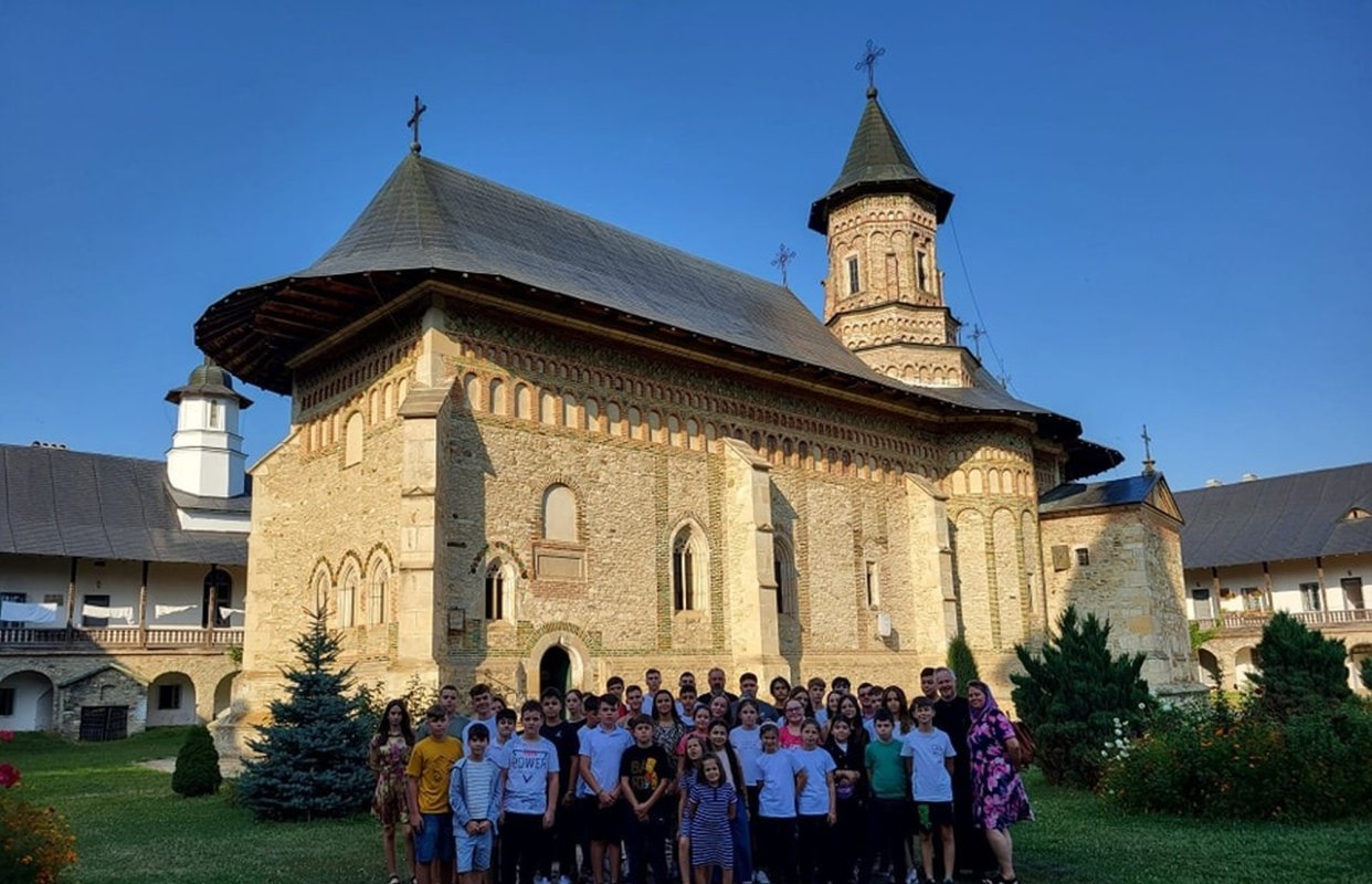 Grijă pentru educația copiilor în Arhiepiscopia Dunării de Jos 307705