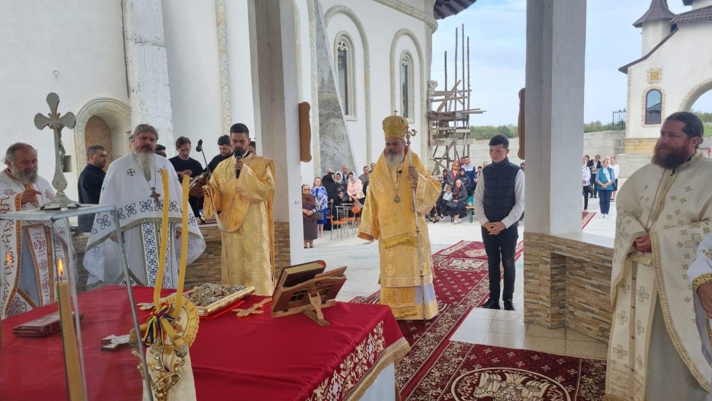 Hramul Mănăstirii Ivănești, Vaslui 307834