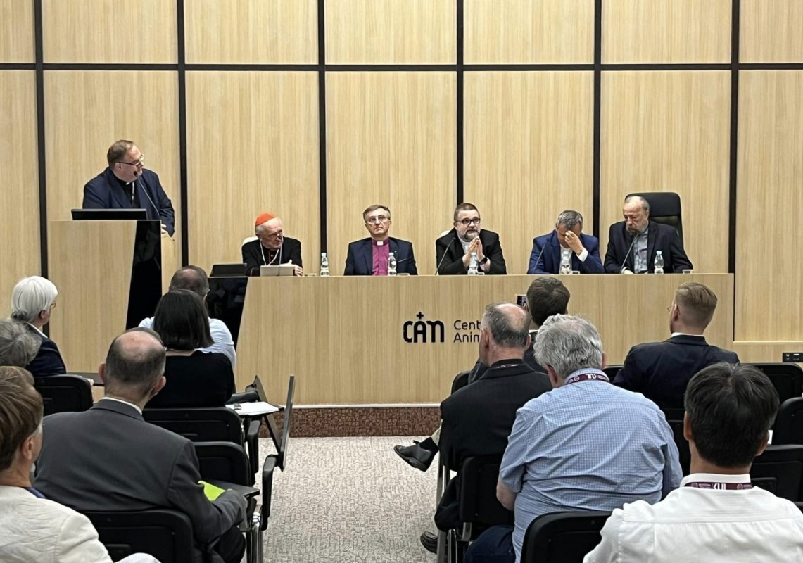 A 22-a Întâlnire Academică a „Societății Europene pentru Cercetarea Ecumenică” 308098