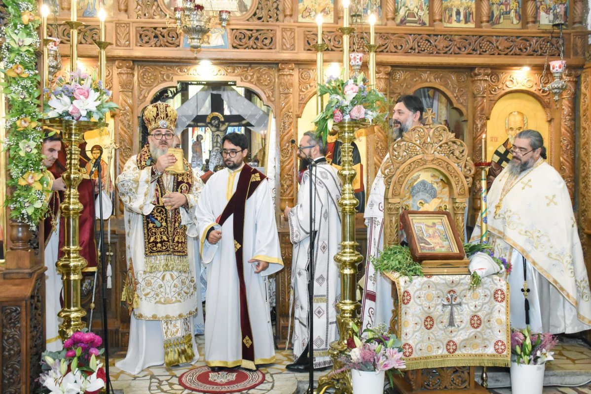 Hirotonie de diacon la Mănăstirea Comana 308165
