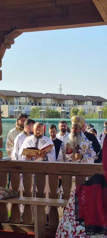 Sfințirea paraclisului Parohiei Dumbrăvița III din Timișoara 308144