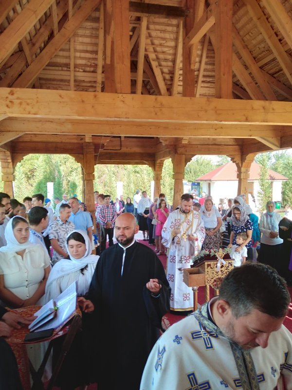 Sfințirea paraclisului Parohiei Dumbrăvița III din Timișoara 308145