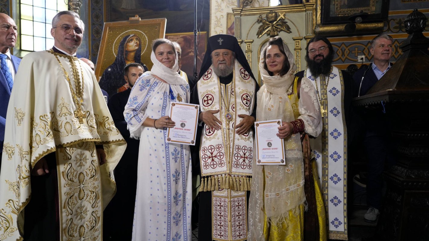 Instalarea noului paroh de la „Sfânta Treime” din Șchei 308207