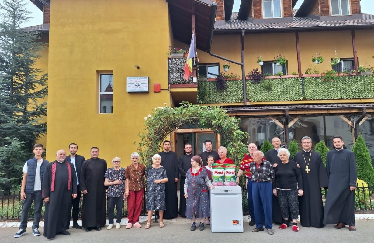 Sprijin oferit de Biserică unei instituții sociale din Târgoviște 308254