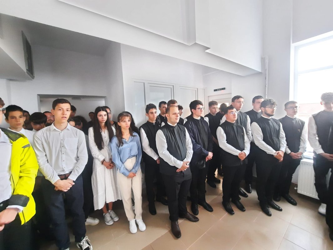 Elevii teologi timișoreni la început de an școlar 308344