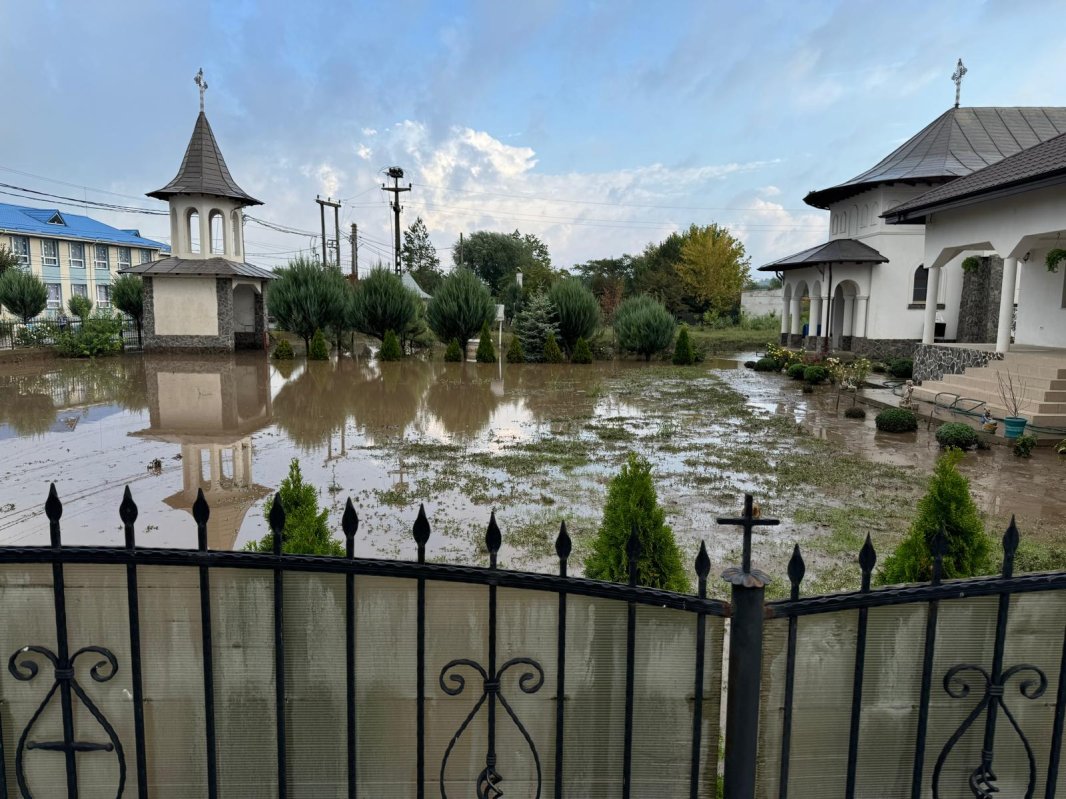 Apel la solidaritate cu persoanele afectate grav de inundații 308605