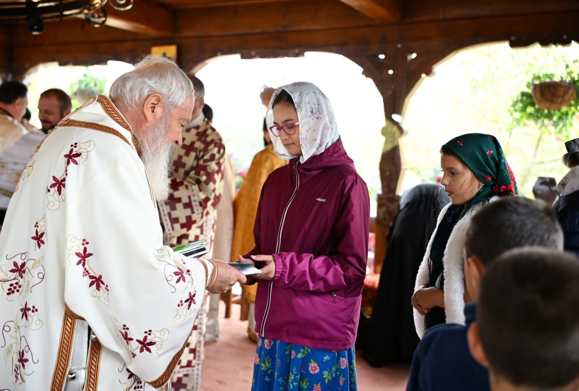 259 de ani de la înființarea Mănăstirii „Înălțarea Sfintei Cruci” de la Cășiel, judeţul Cluj 308658