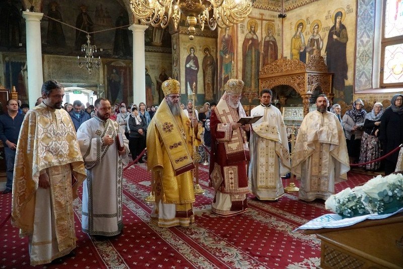 Cinstirea Sfintei Cruci la Mănăstirea Negru Vodă 308818