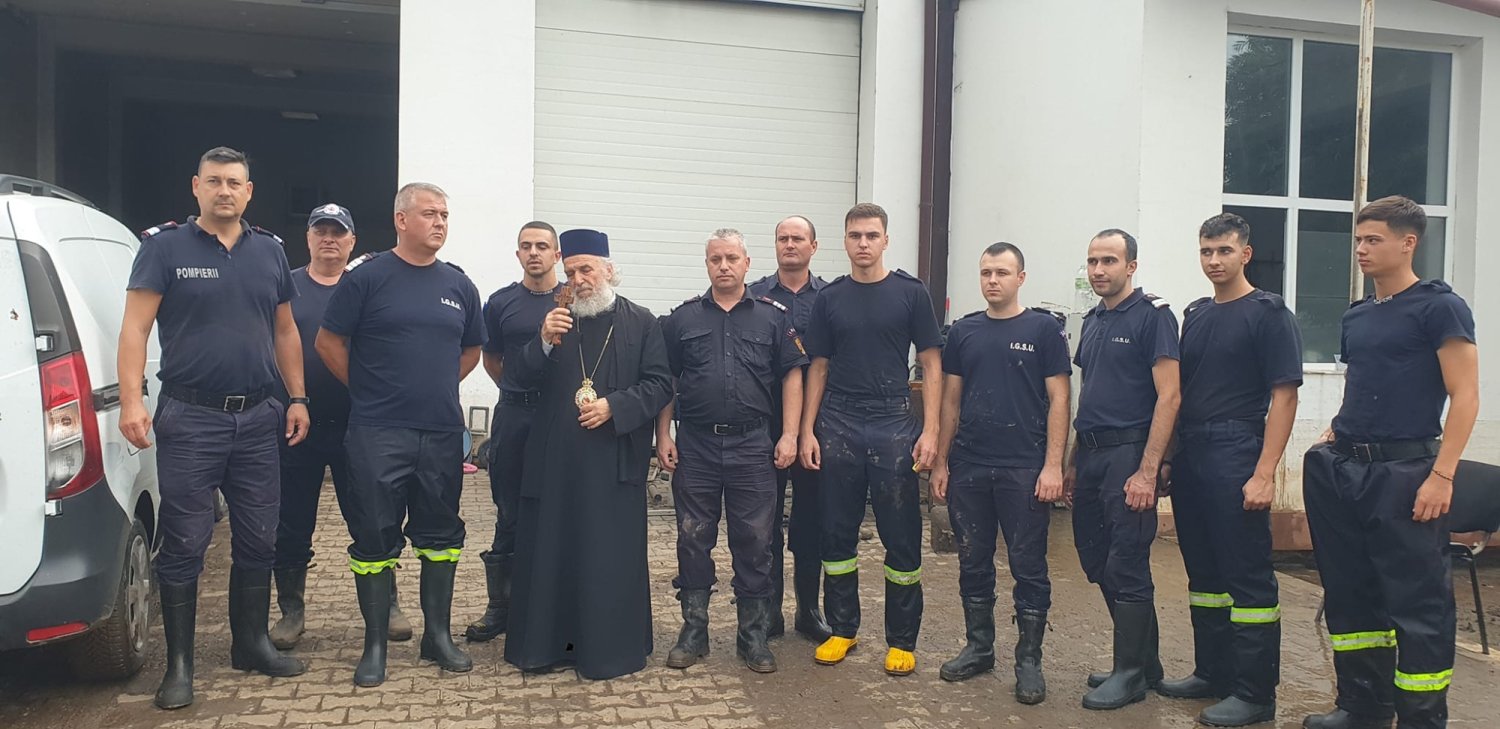 Peste 5.500 de gospodării aflate sub ape la Galați 308763