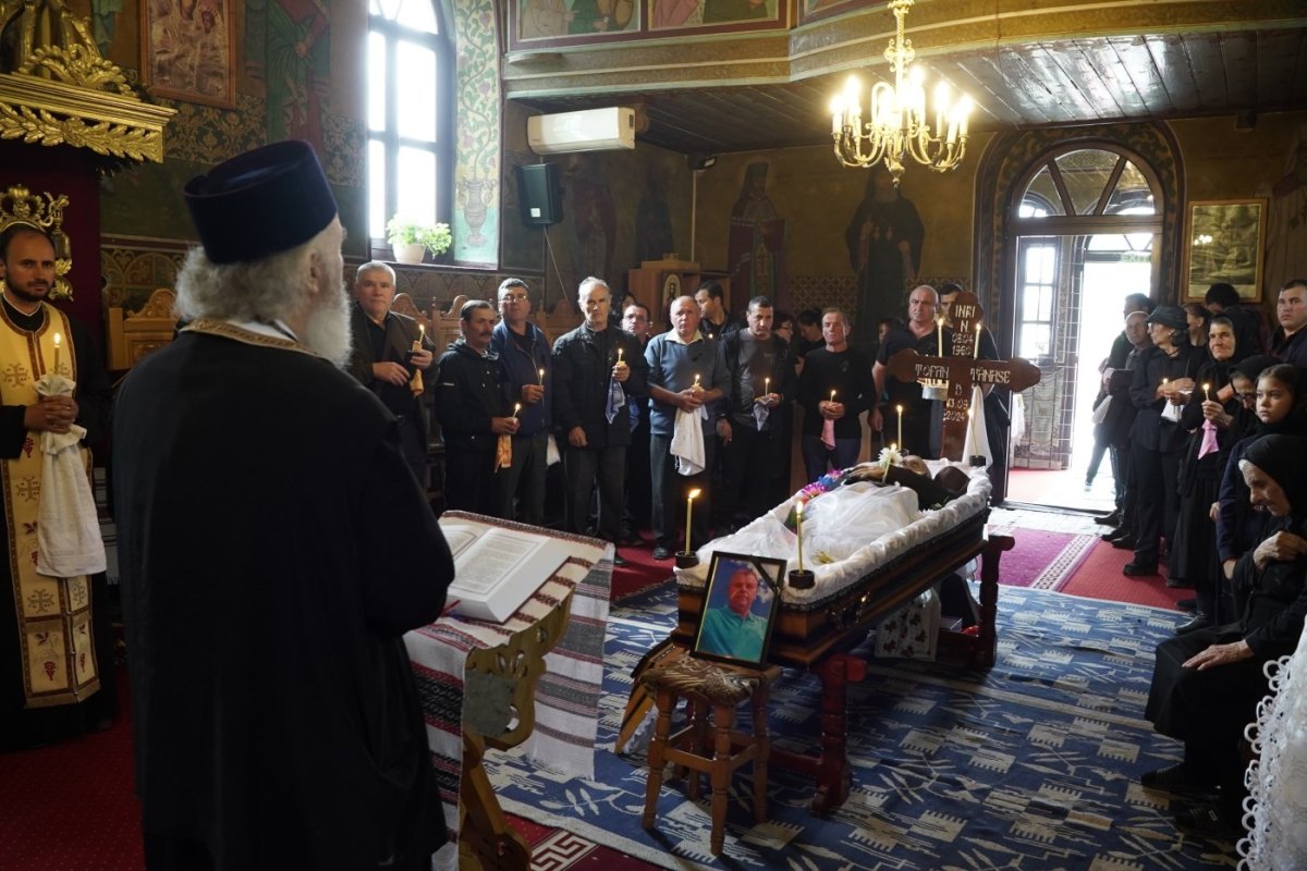 Programe eparhiale pentru sprijinirea sinistraților din Galați 308979