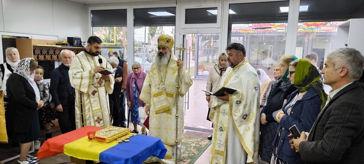Slujbă arhierească în spațiul viitorului ansamblu episcopal din Bălți 309026