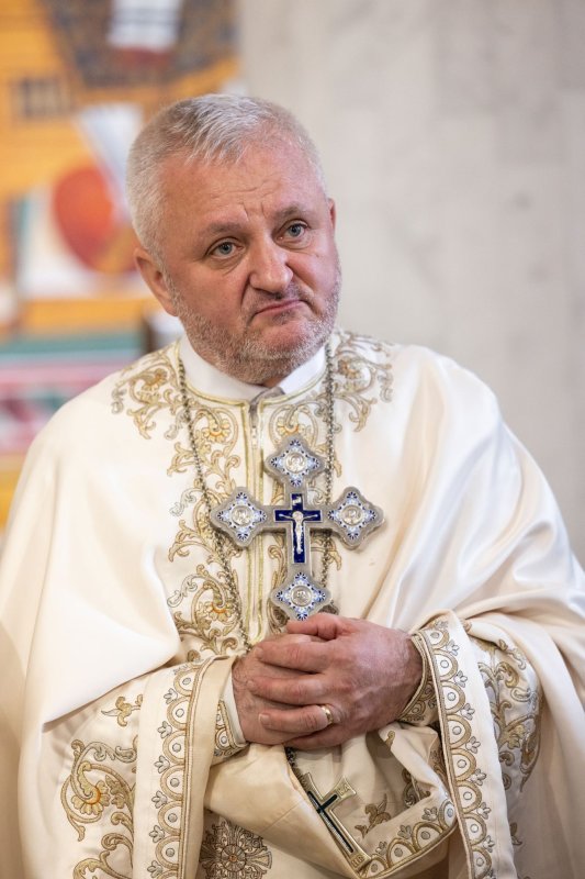 Cinstirea unei familii de sfinți mucenici la o biserică bucureșteană 309122