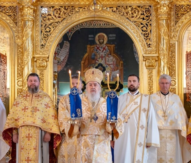 Hirotonie de preot la Catedrala Arhiepiscopală din Arad 309370