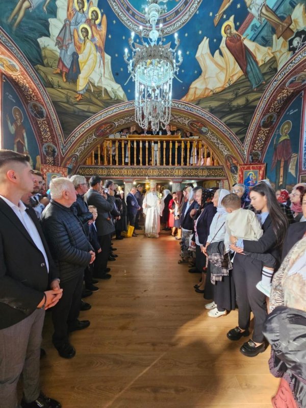 Târnosirea bisericii din Parohia Geomal, Protopopiatul Aiud 309351