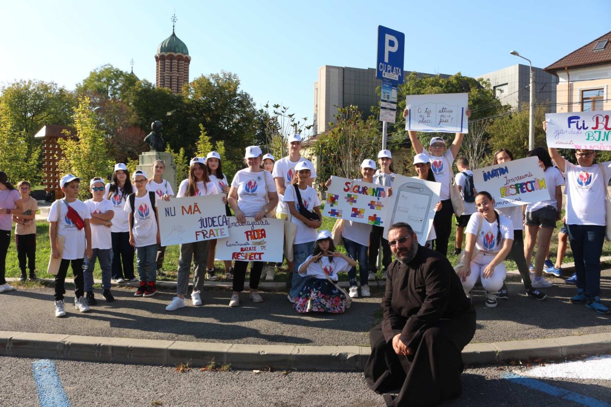 Activitate dedicată tinerilor din județul Dolj 309478