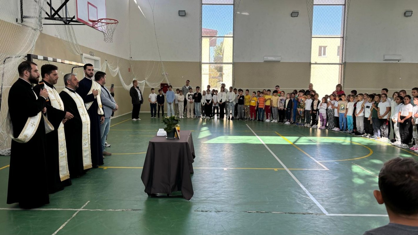 Sprijin pentru elevi din partea Protoieriei Sector 6 Capitală 309471