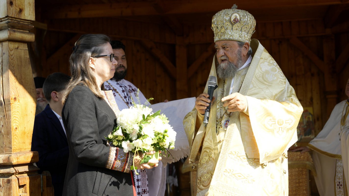Binecuvântare arhierească în comunitatea din Cristian, județul Sibiu 309516