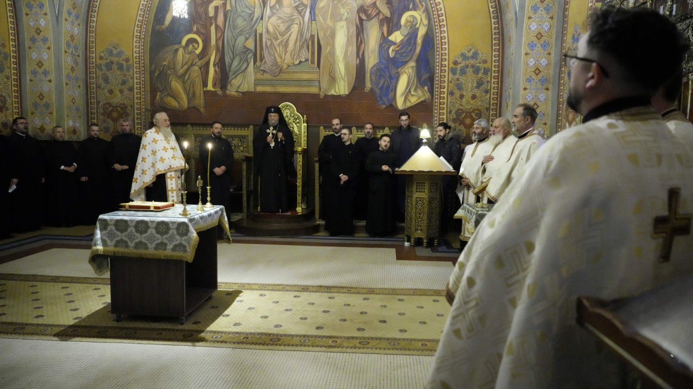 Cursuri la Sibiu pentru preoţii din Mitropolia Ardealului 309594