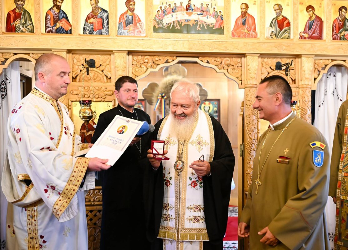 Convocarea anuală a preoților militari din Armata României la Bistrița 309639