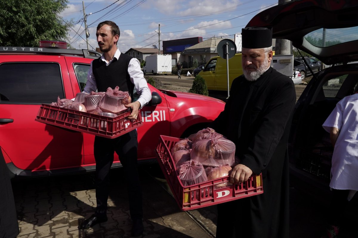 Noi acțiuni de sprijinire a sinistraților din județul Galați 309685