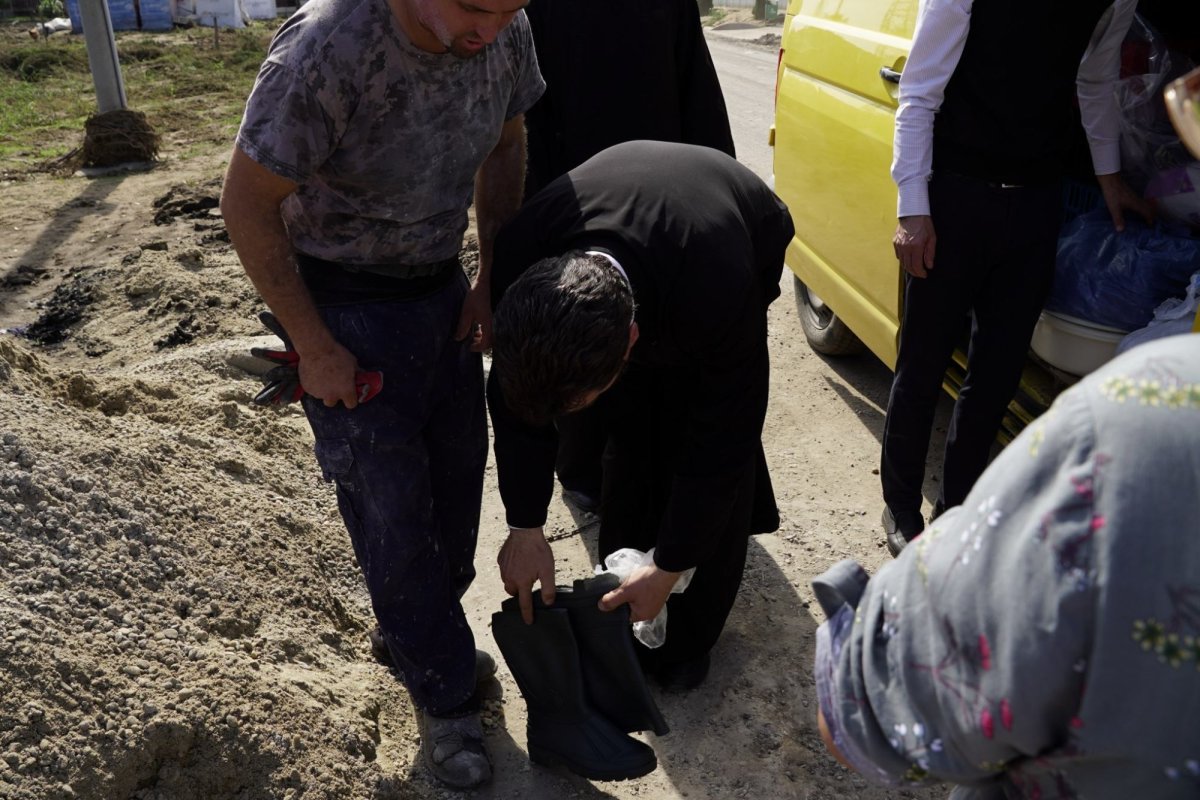 Noi acțiuni de sprijinire a sinistraților din județul Galați 309686