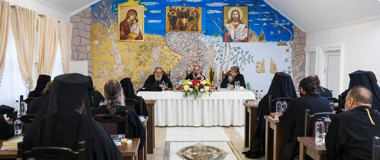 Sinaxă monahală în Episcopia Hușilor 309636