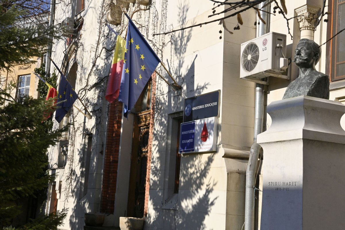 O nouă formă de organizare a doctoratului  309729