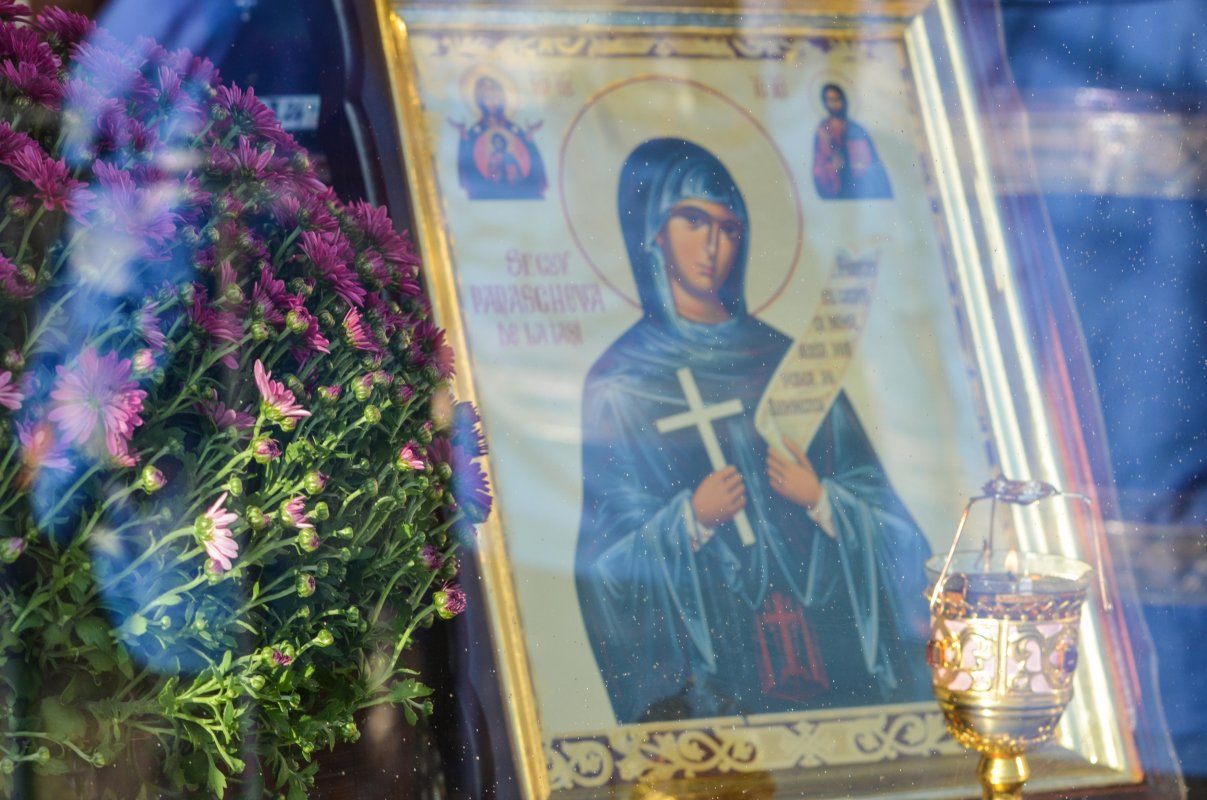 Programul Sărbătorii Sfintei Cuvioase Parascheva: 8-15 octombrie 2024  309833
