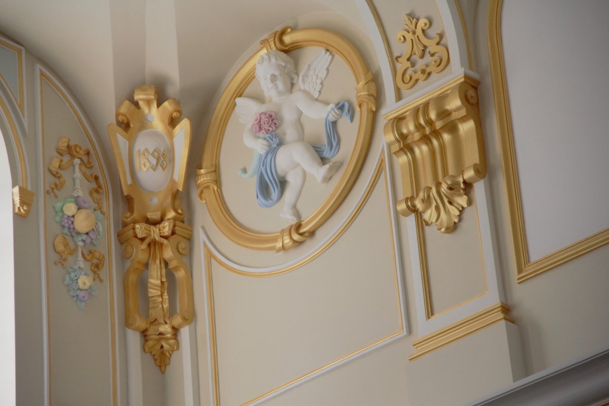 La Vatra Dornei, o clădire-simbol dezmorțește orașul 309133