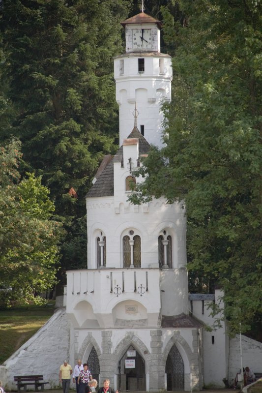 La Vatra Dornei, o clădire-simbol dezmorțește orașul 309159