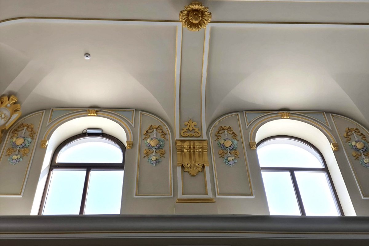 La Vatra Dornei, o clădire-simbol dezmorțește orașul 309181