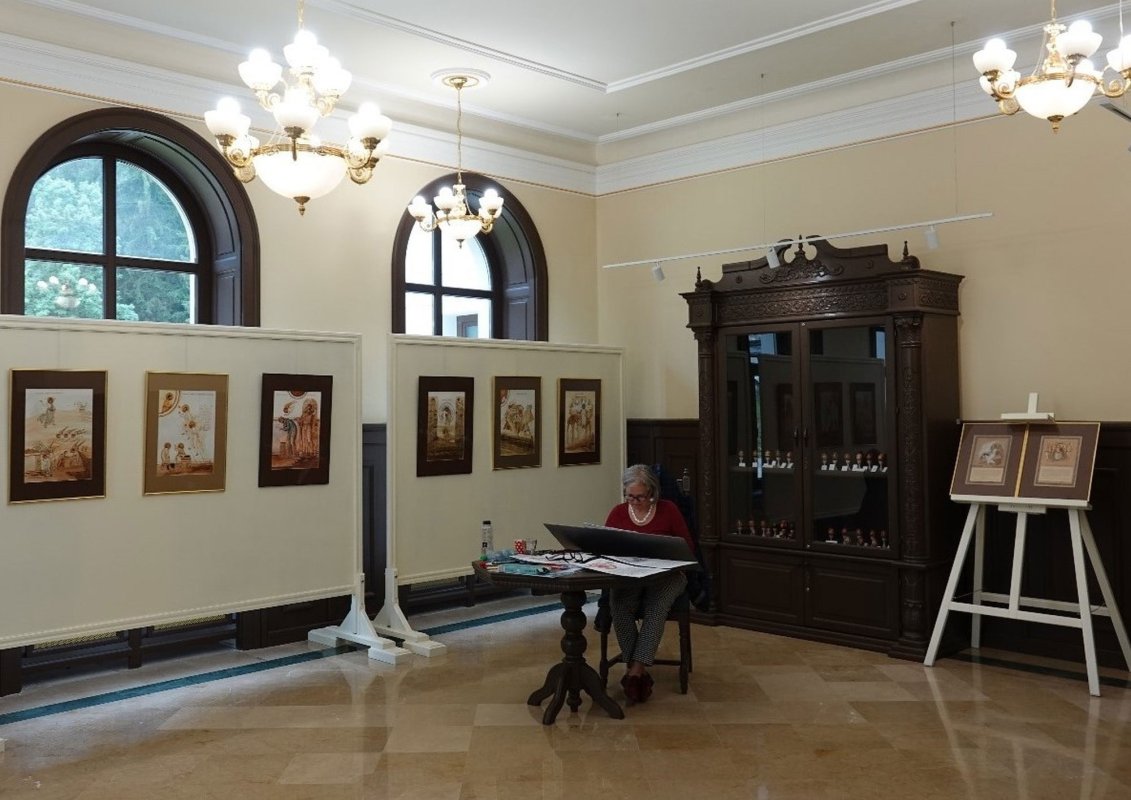 La Vatra Dornei, o clădire-simbol dezmorțește orașul 309182