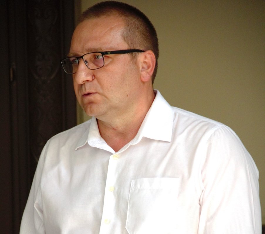 La Vatra Dornei, o clădire-simbol dezmorțește orașul 309184