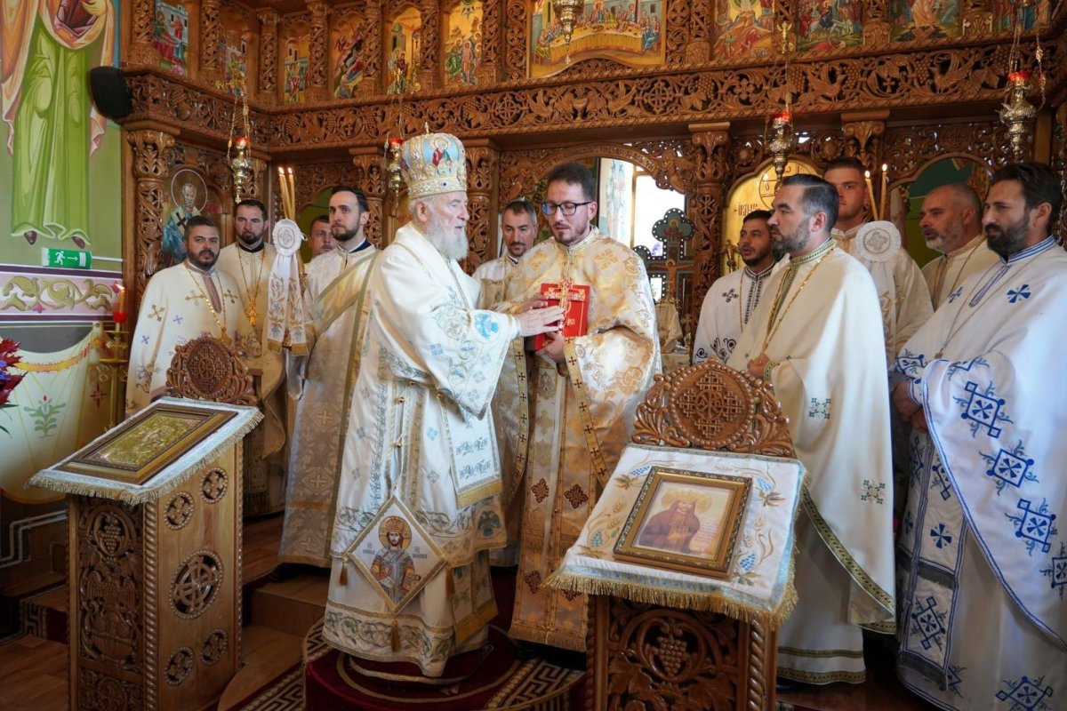 Hramul Bisericii „Sfântul Voievod Neagoe Basarab” din Târgoviște 309920