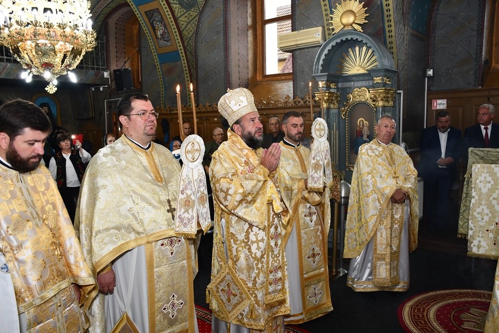 Biserica Parohiei Var a sărbătorit 200 de ani de existență 310052