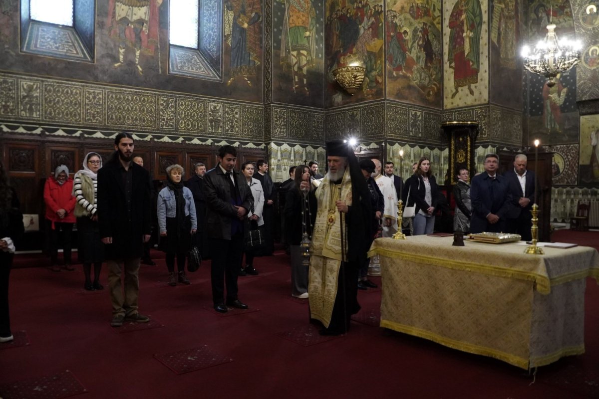 Început de an universitar pentru teologii gălățeni 310094