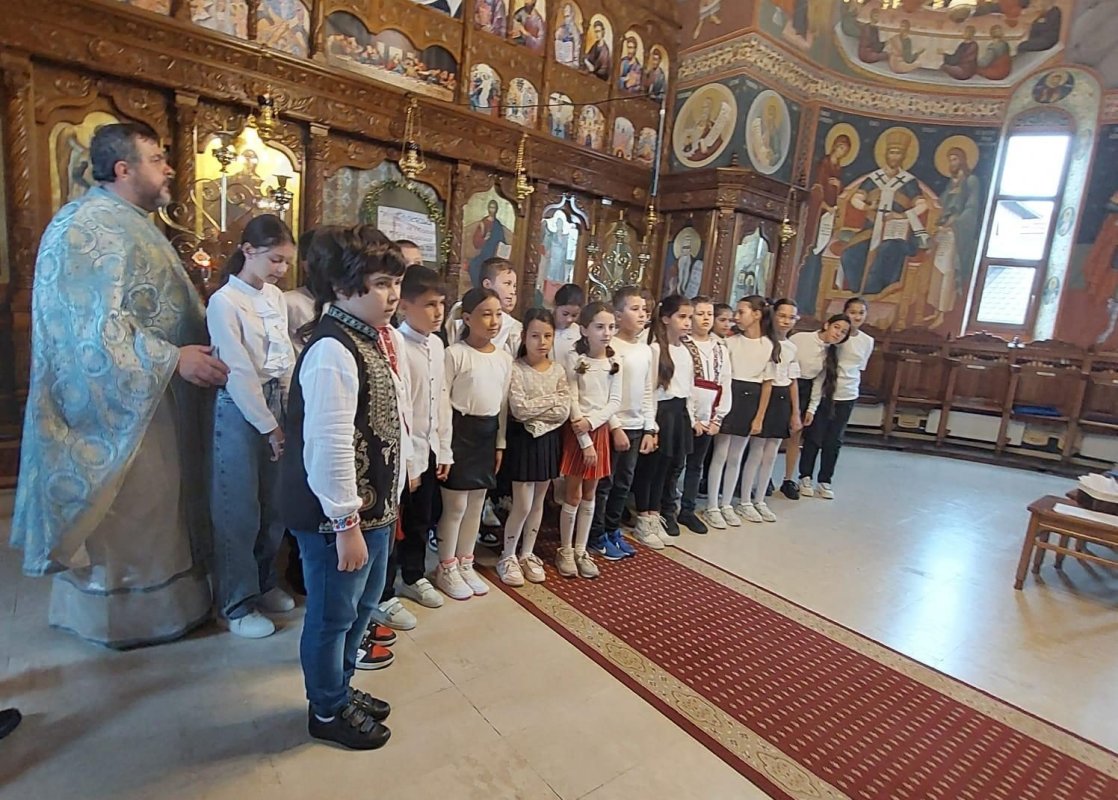 Concurs de pricesne într-o parohie prahoveană 310365