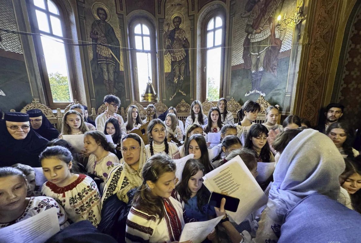 Hramul Catedralei Episcopale din Miercurea Ciuc 310193