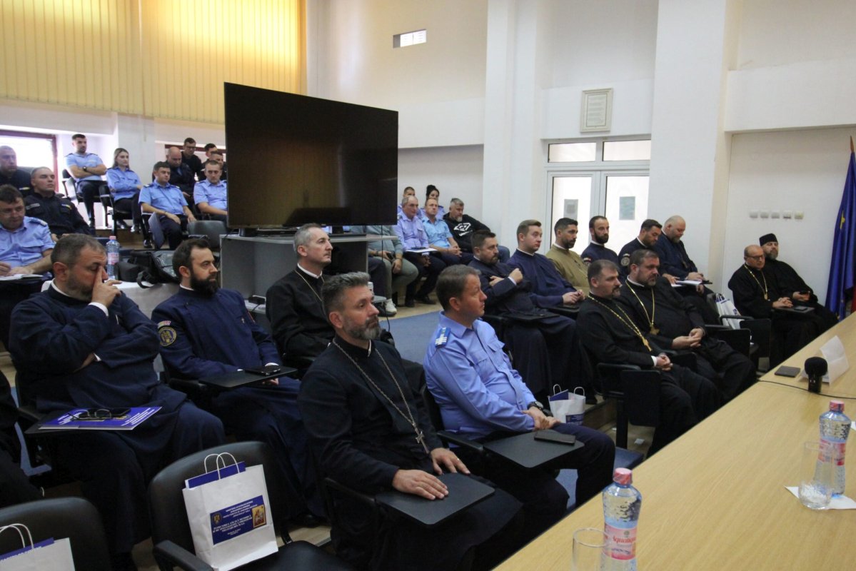 Preoții militari din MAI reuniți la Craiova 310216