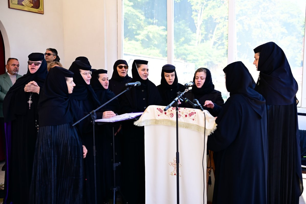 30 de ani de la înfiinţarea Mănăstirii „Acoperământul Maicii Domnului” de la Florești, Cluj 310392