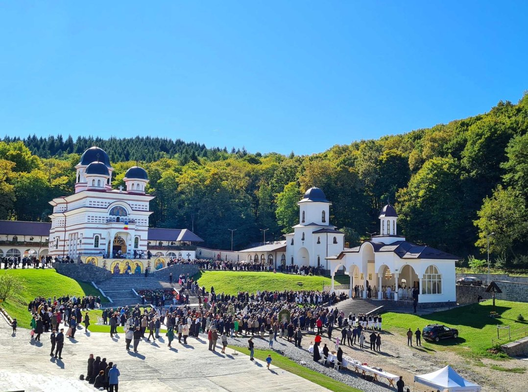 30 de ani de la înfiinţarea Mănăstirii „Acoperământul Maicii Domnului” de la Florești, Cluj 310394