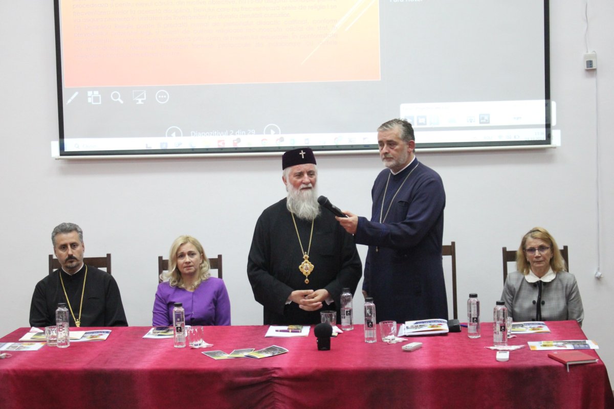 Consfătuirea județeană anuală a profesorilor de religie din Dolj 310695