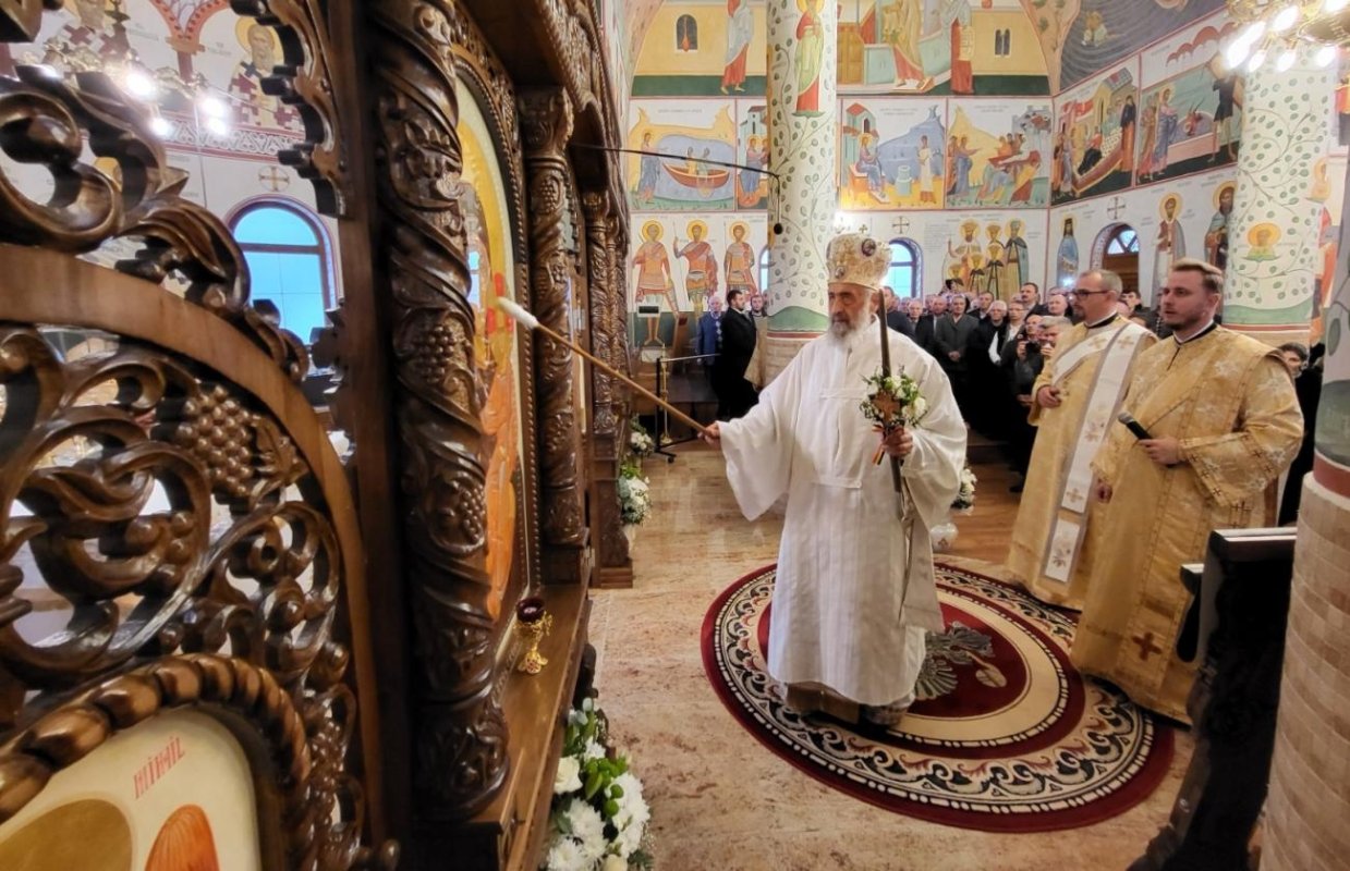 Târnosirea Bisericii „Sfinții Trei Ierarhi” din Parohia Cugir VI 310654