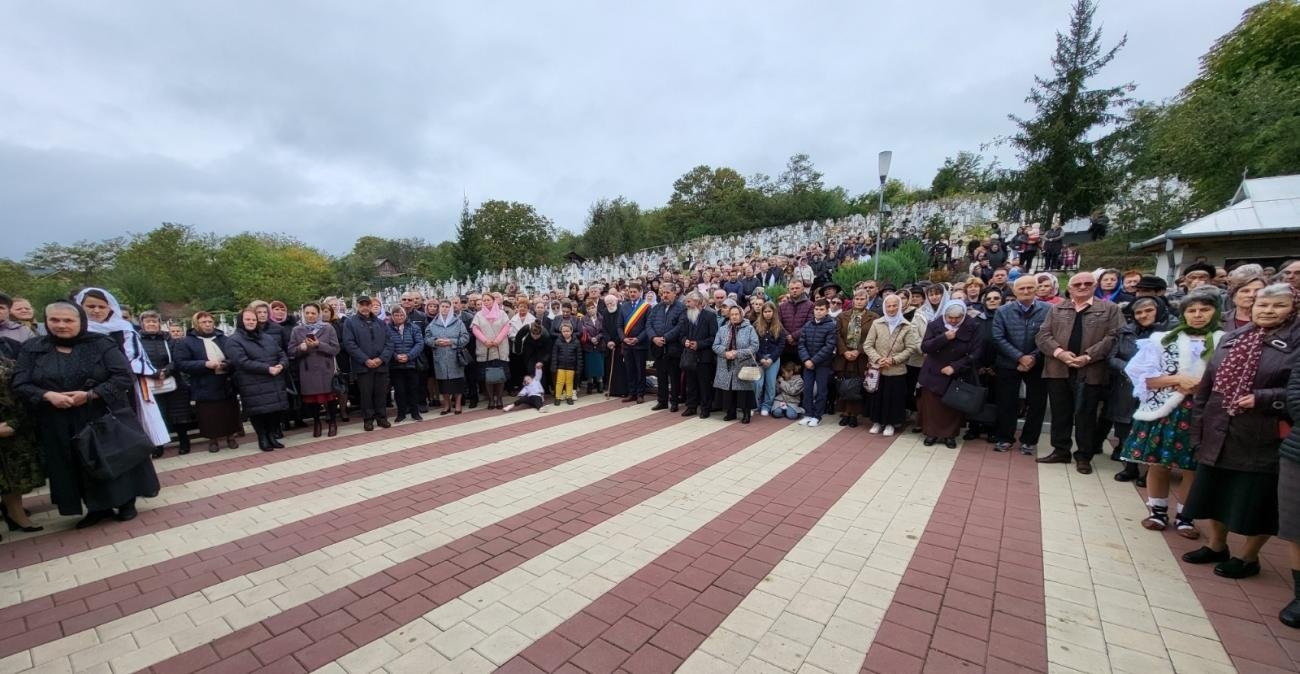 Târnosirea Bisericii „Sfinții Trei Ierarhi” din Parohia Cugir VI 310656