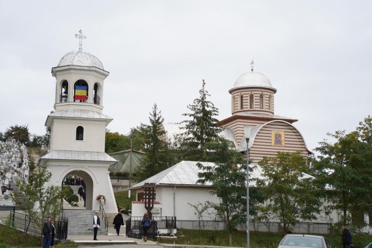 Târnosirea Bisericii „Sfinții Trei Ierarhi” din Parohia Cugir VI 310658